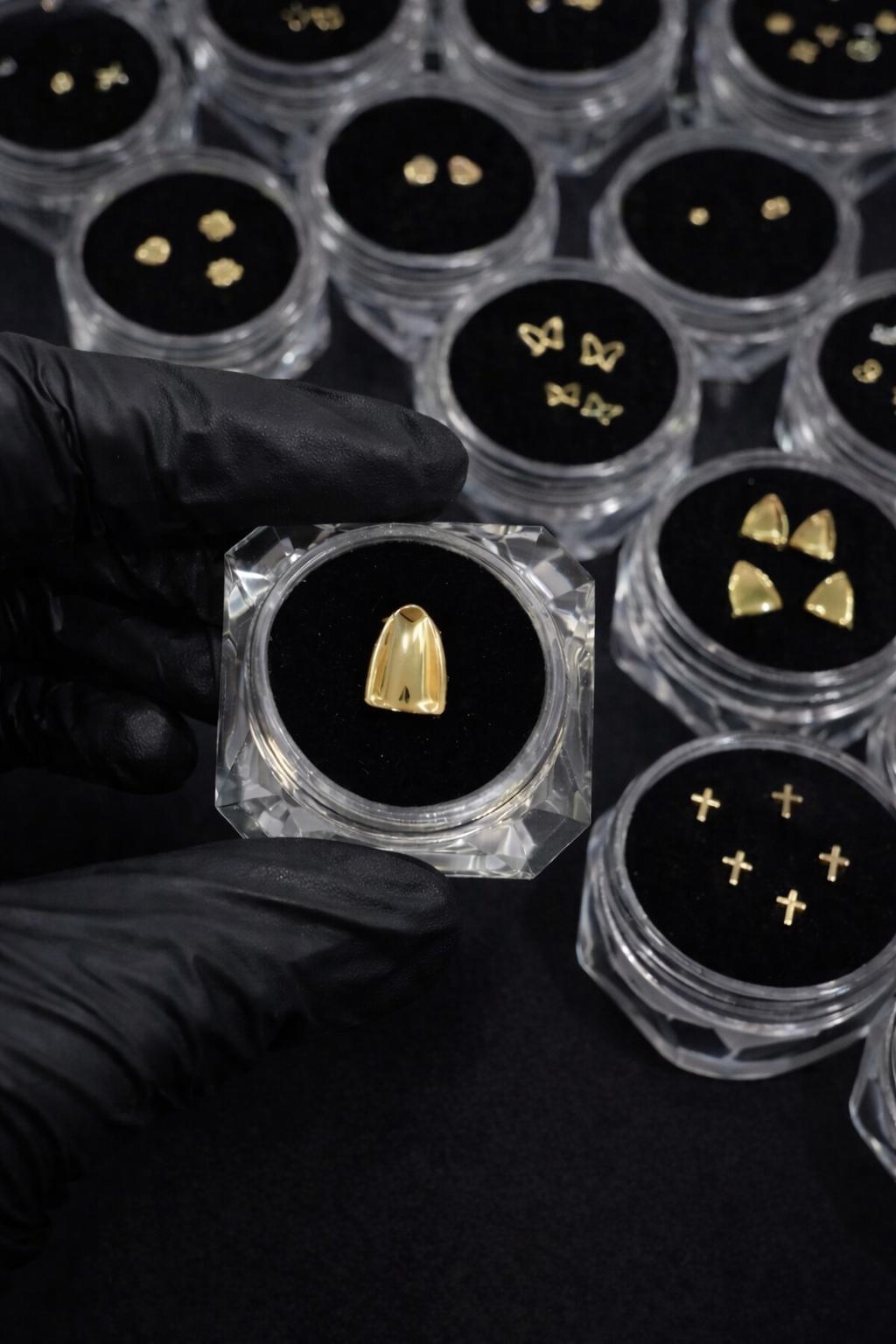 Gold tooth gem application Beau Teeth Ful